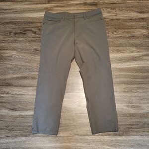 lululemon athletica Men's Gray Chinos
